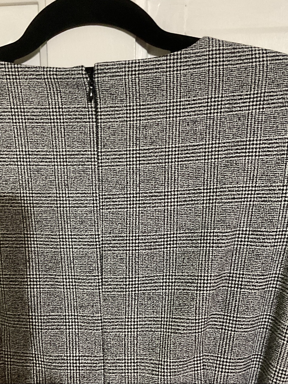 Ann Taylor Gray Plaid Short-Sleeve Tie-Waist Jumpsuit - Picture 5 of 5